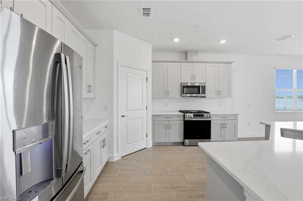 16422 Willowgreen RD 1322-12