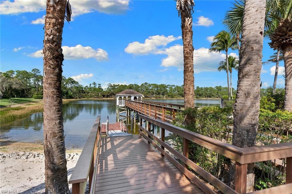 1882 Tarpon Bay DR S 101-22