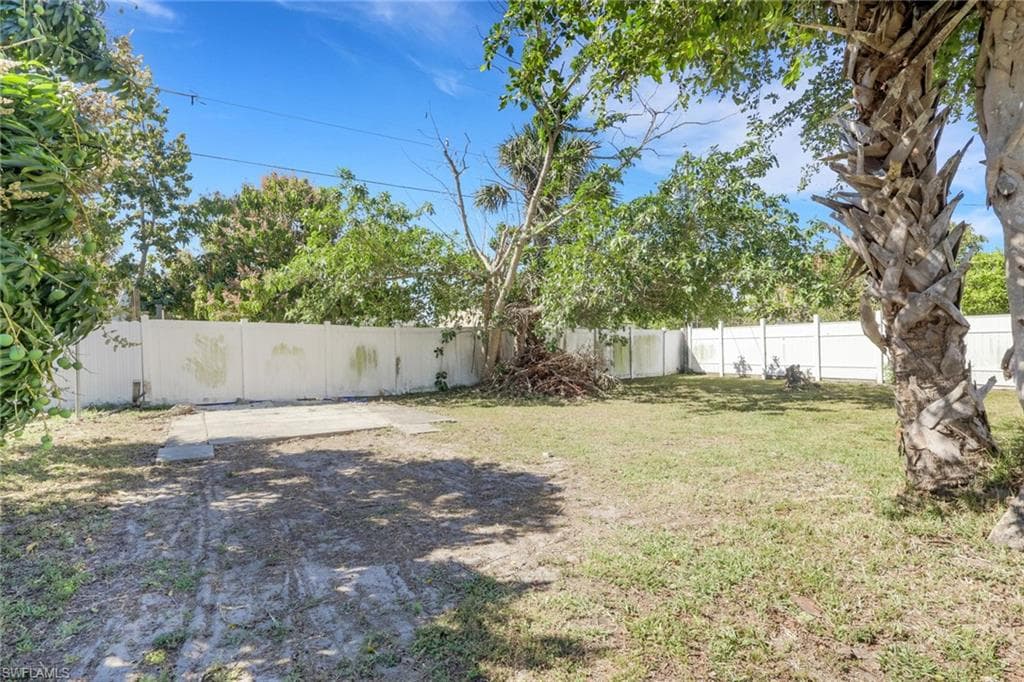 5326 Dixie DR-21