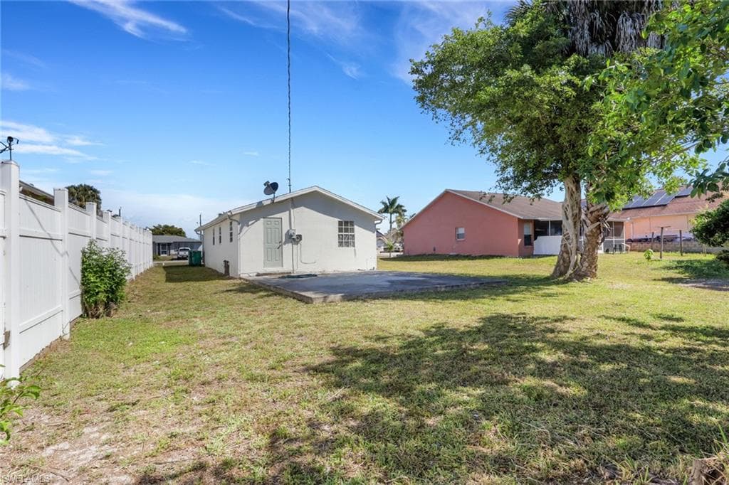 5326 Dixie DR-23
