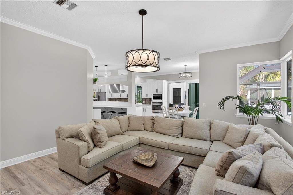 4075 1st AVE SW-16