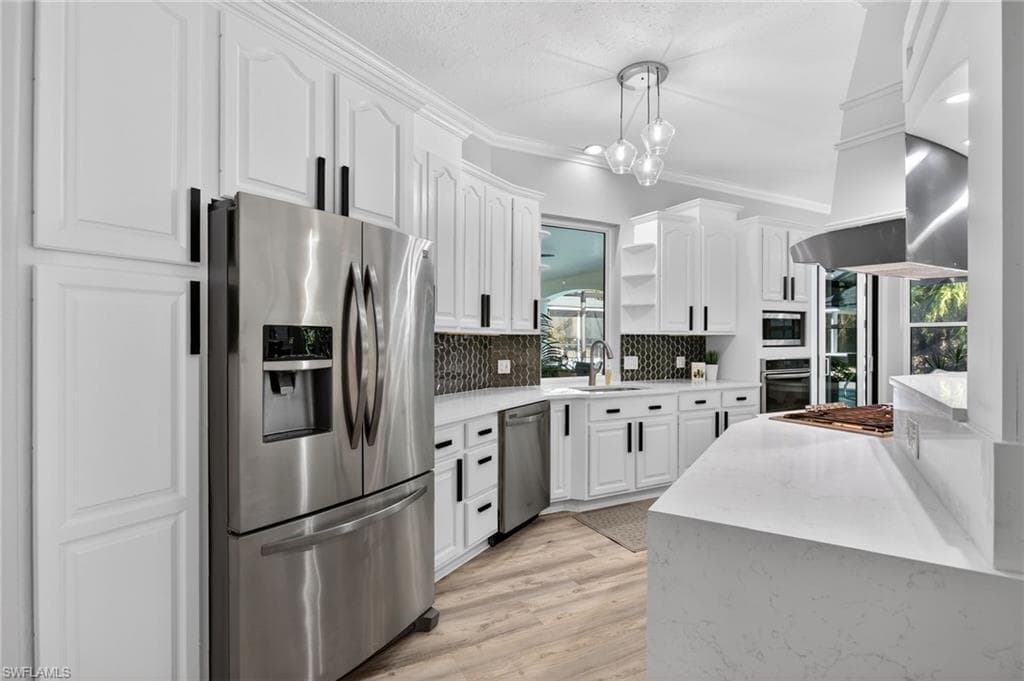 4075 1st AVE SW-13