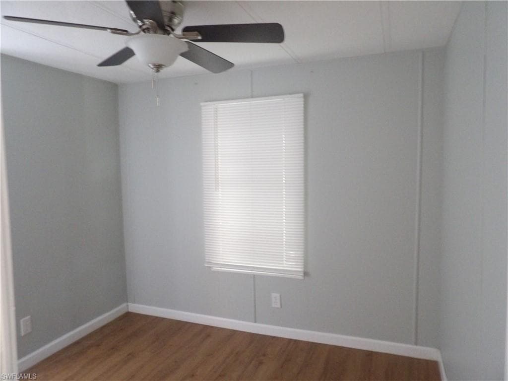 113 Lantern LN-13