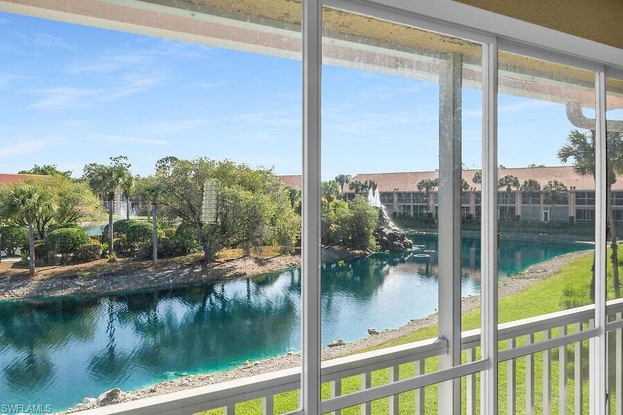 6730 Beach Resort DR 16-15