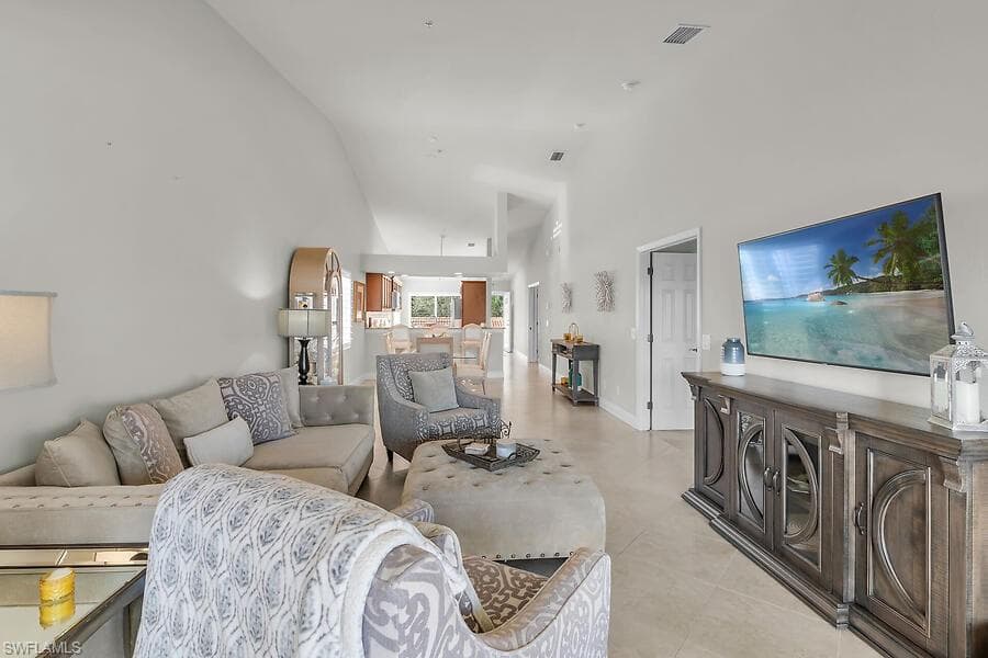 6730 Beach Resort DR 16-10