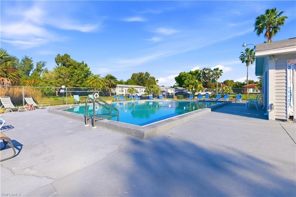 7008 Constitution BLVD 61-23