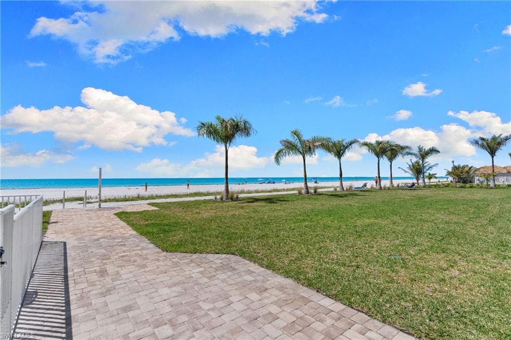 5000 ESTERO BLVD 305-26