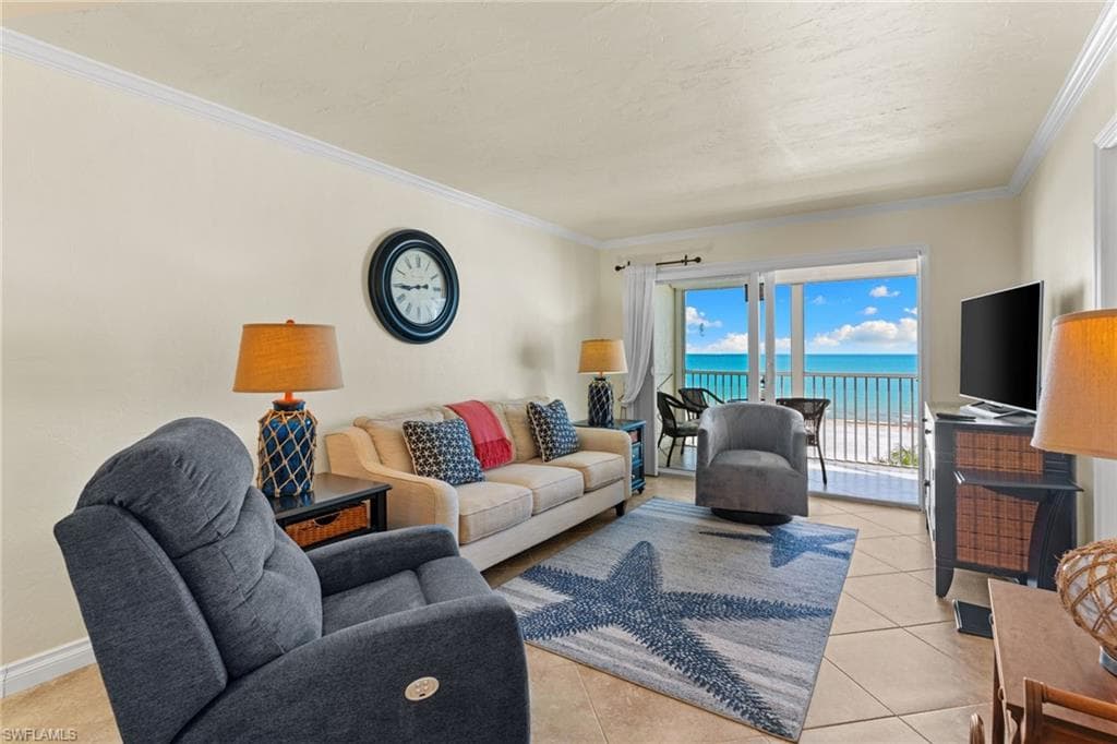 5000 ESTERO BLVD 305-4
