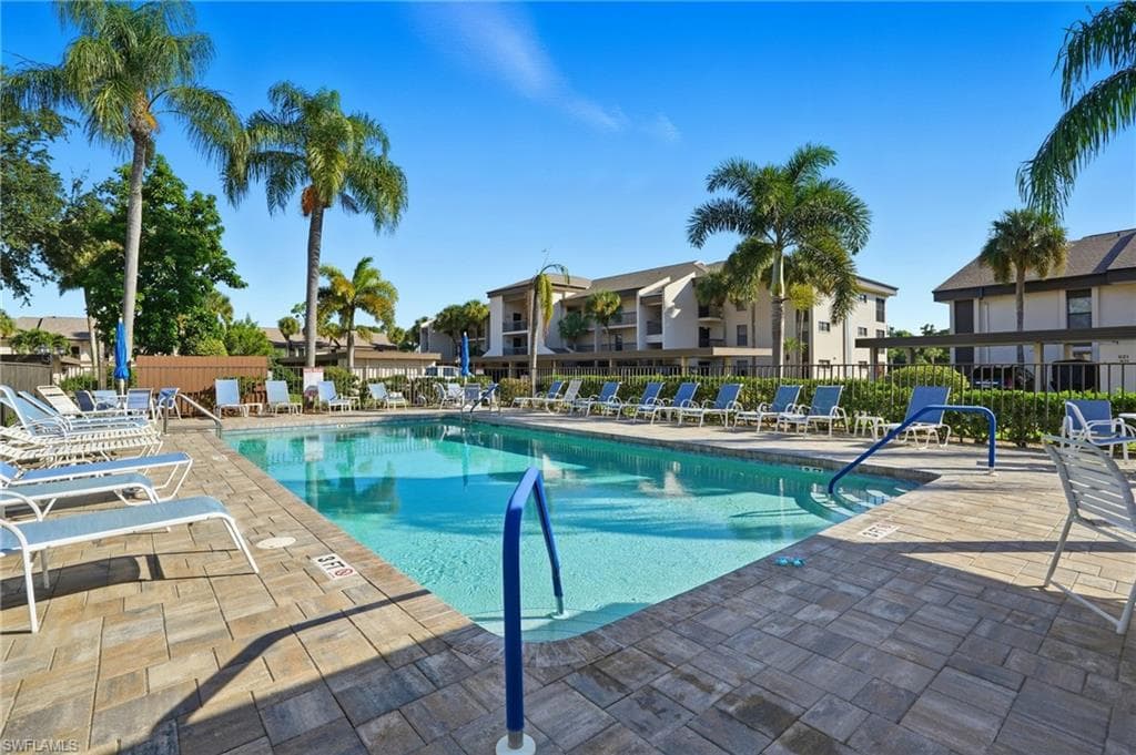 5785 Trailwinds DR 222-35