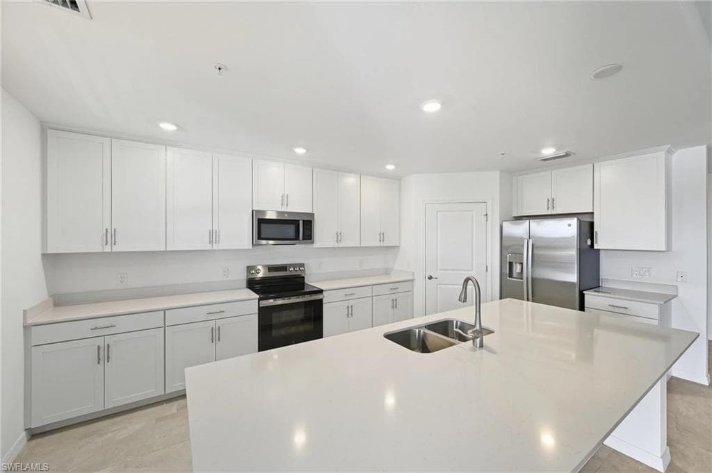 5609 Newcastle CT 5411-6