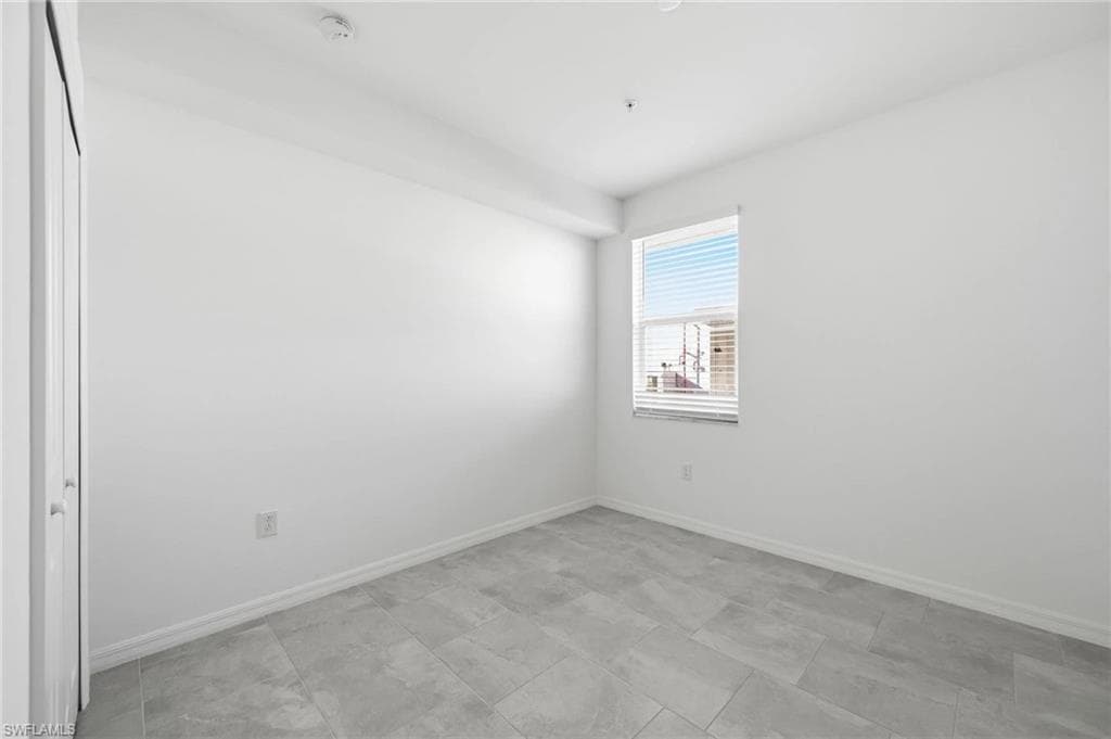 5609 Newcastle CT 5411-9
