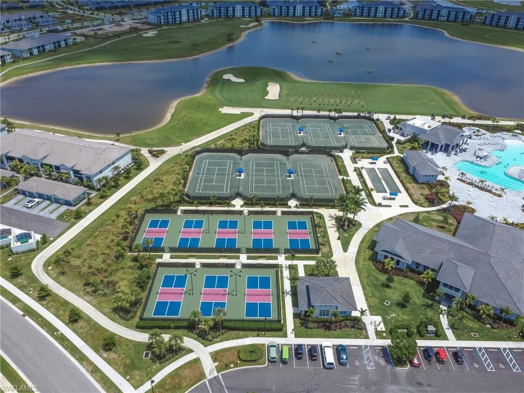 5609 Newcastle CT 5411-40