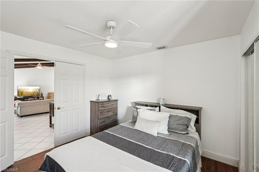 4439 Rosea CT-22