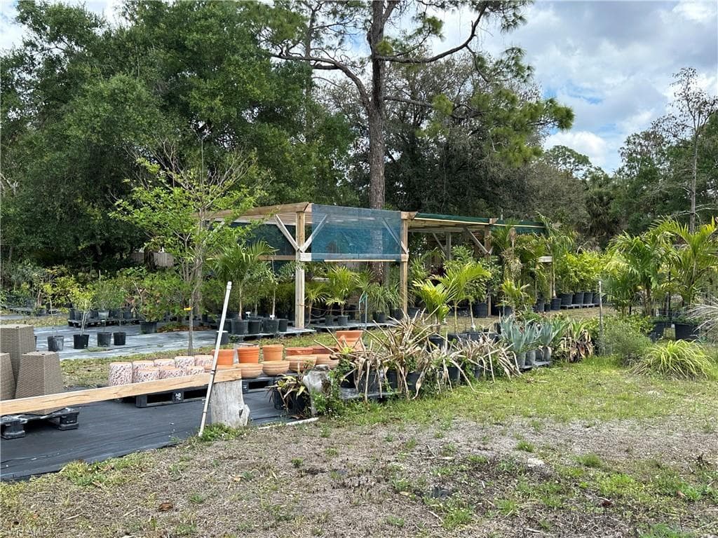 9320 Buckingham RD-18
