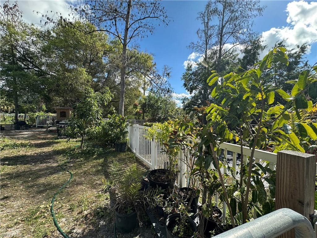 9320 Buckingham RD-39