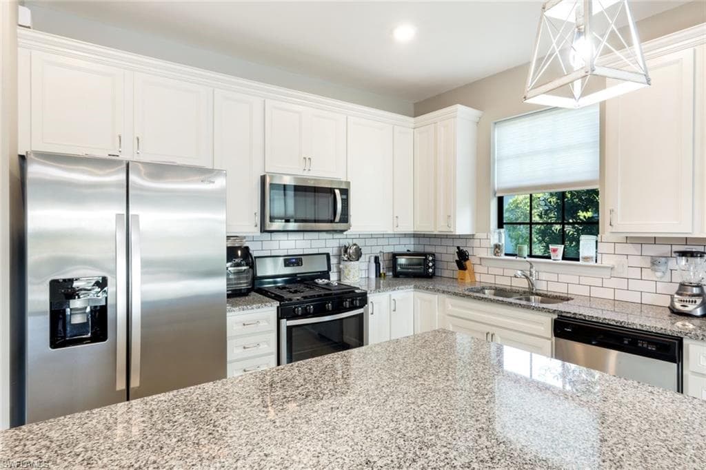 12201 Canal Grande DR-13
