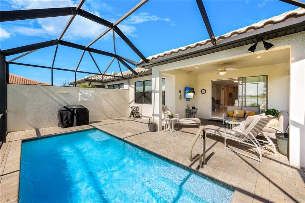 12201 Canal Grande DR-28