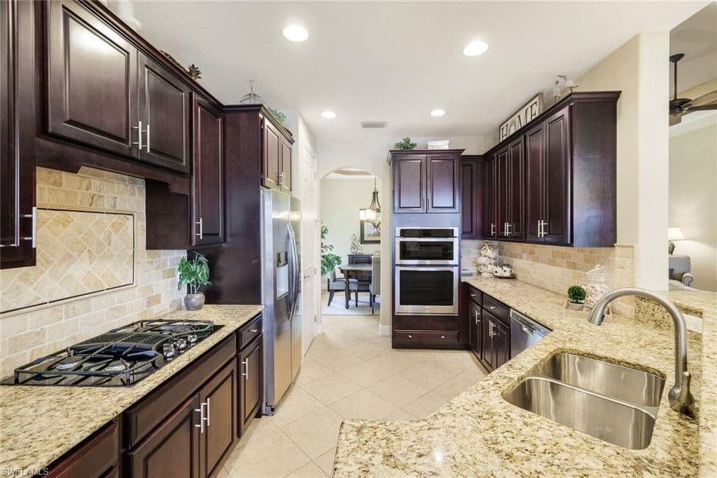 23371 Sanabria LOOP-18