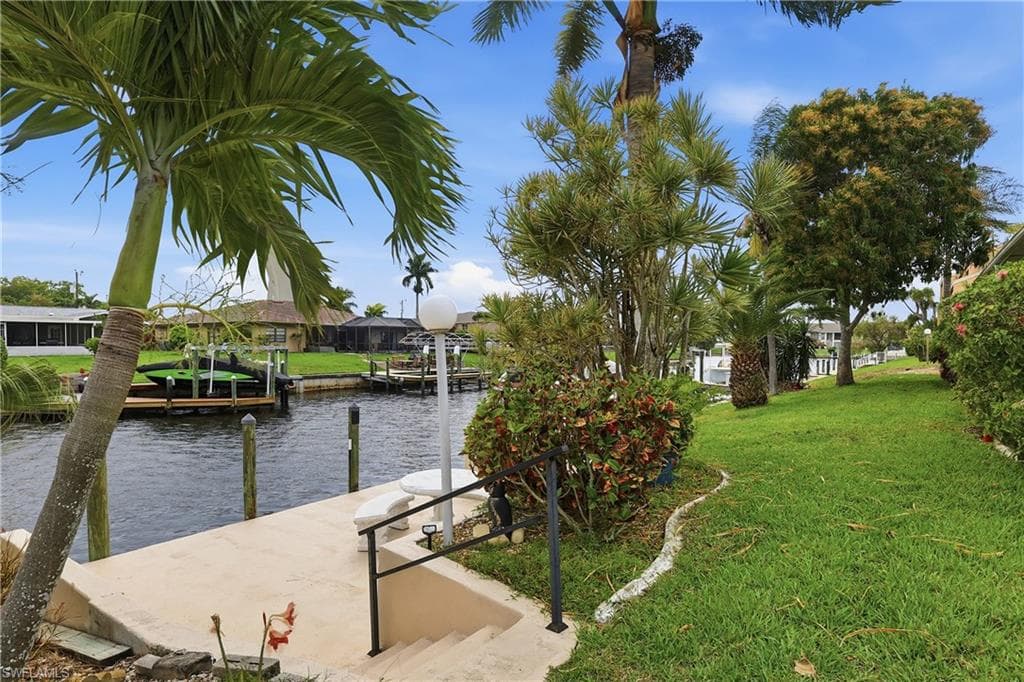 1220 SE 40th ST 8-30