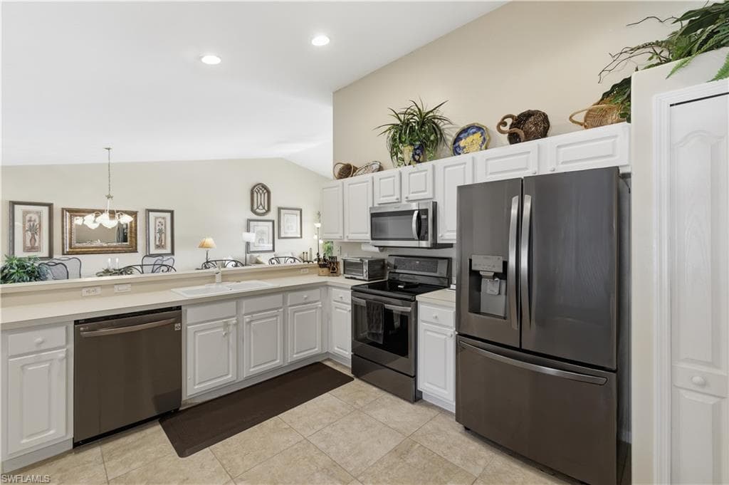 23541 Sandycreek TER 806-11