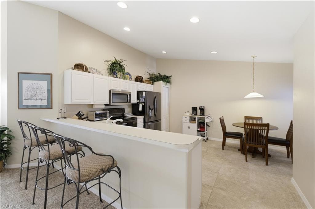 23541 Sandycreek TER 806-10