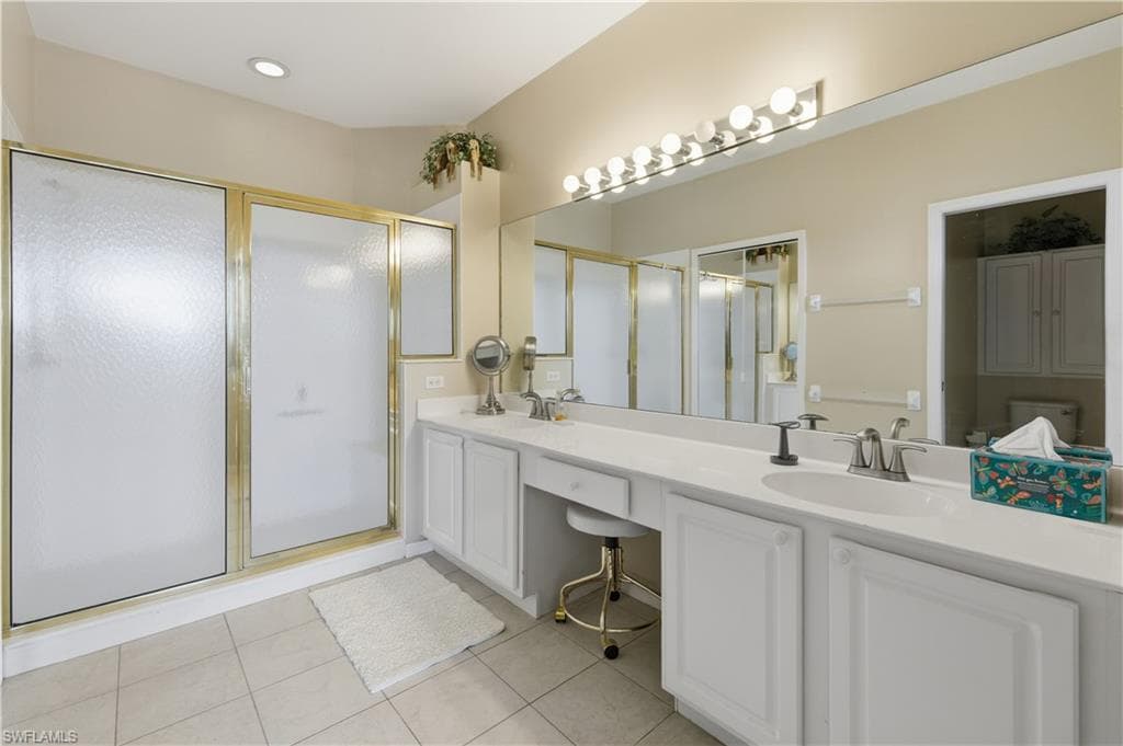 23541 Sandycreek TER 806-24