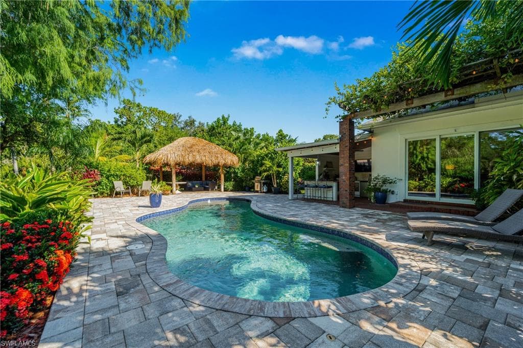 13672 Pine Villa LN-3