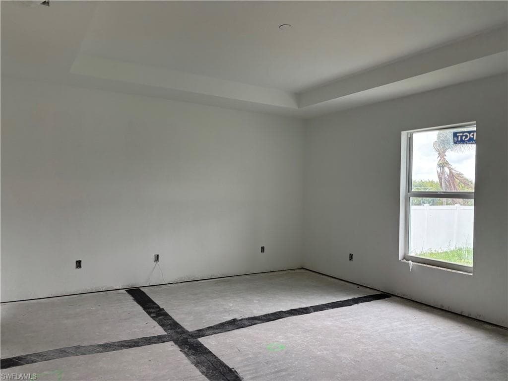 15256 Hennipen CIR-16