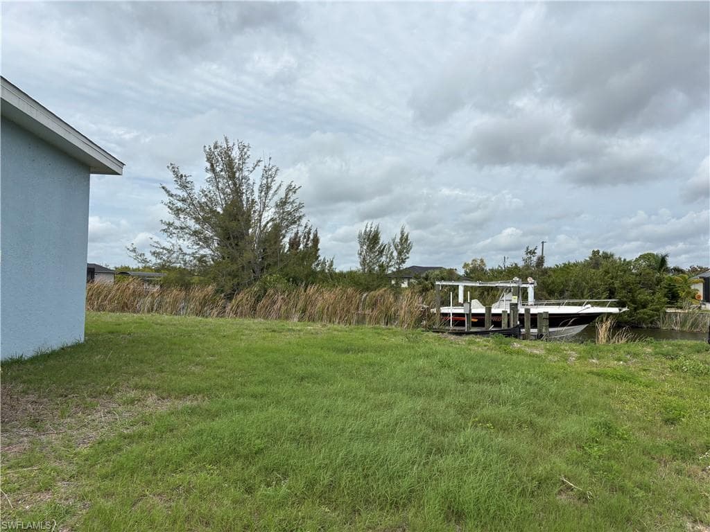 15256 Hennipen CIR-11