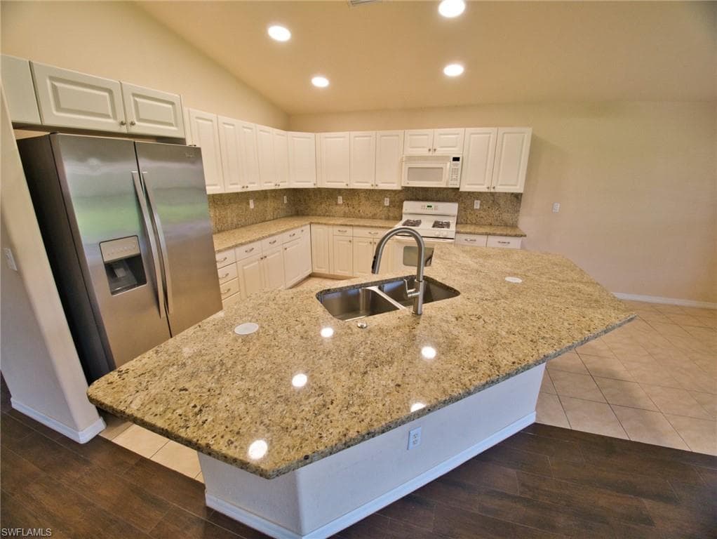 9071 Astonia WAY-4