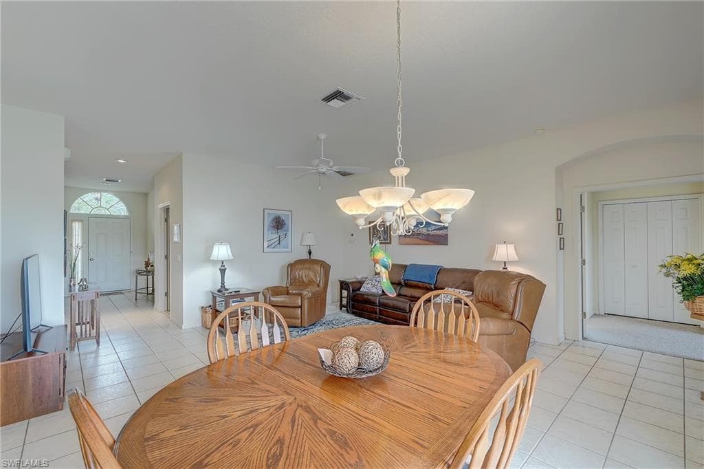 1813 Emerald Cove DR-12