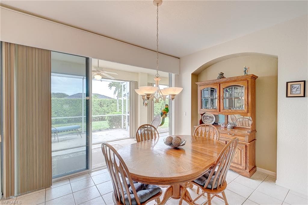 1813 Emerald Cove DR-14