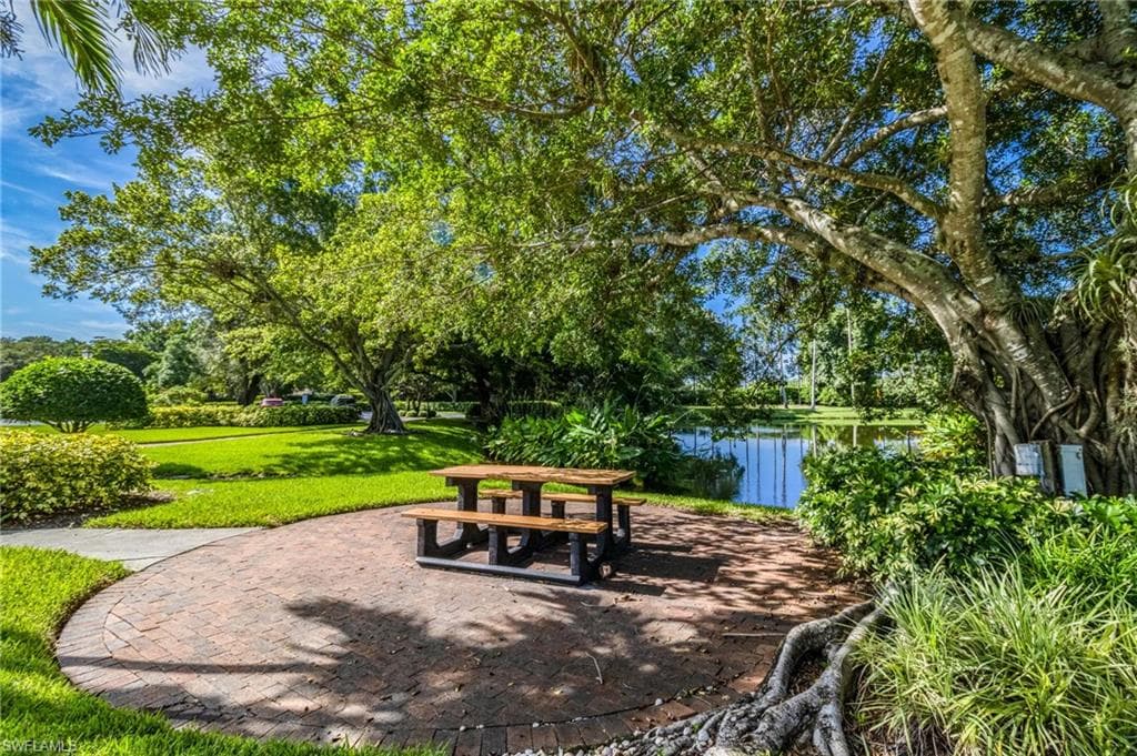 6541 Ilex CIR-28