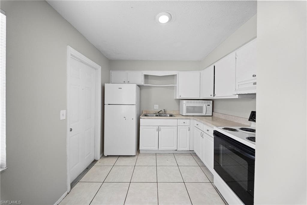 464 carolina AVE A-6