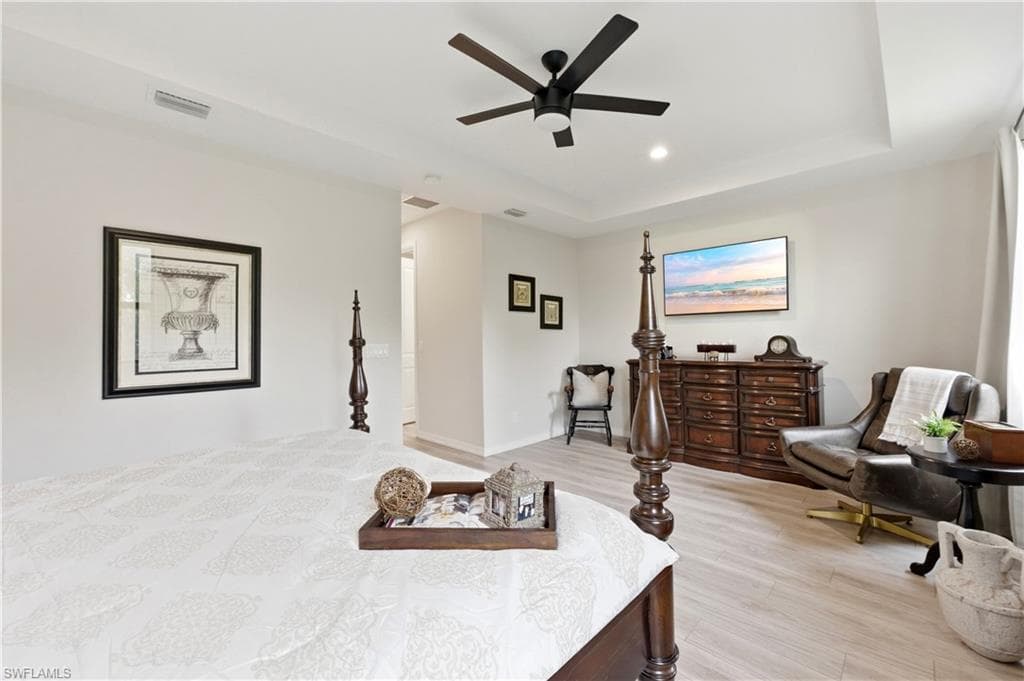 13017 Pembroke DR-17