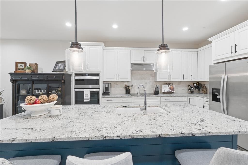 13017 Pembroke DR-3