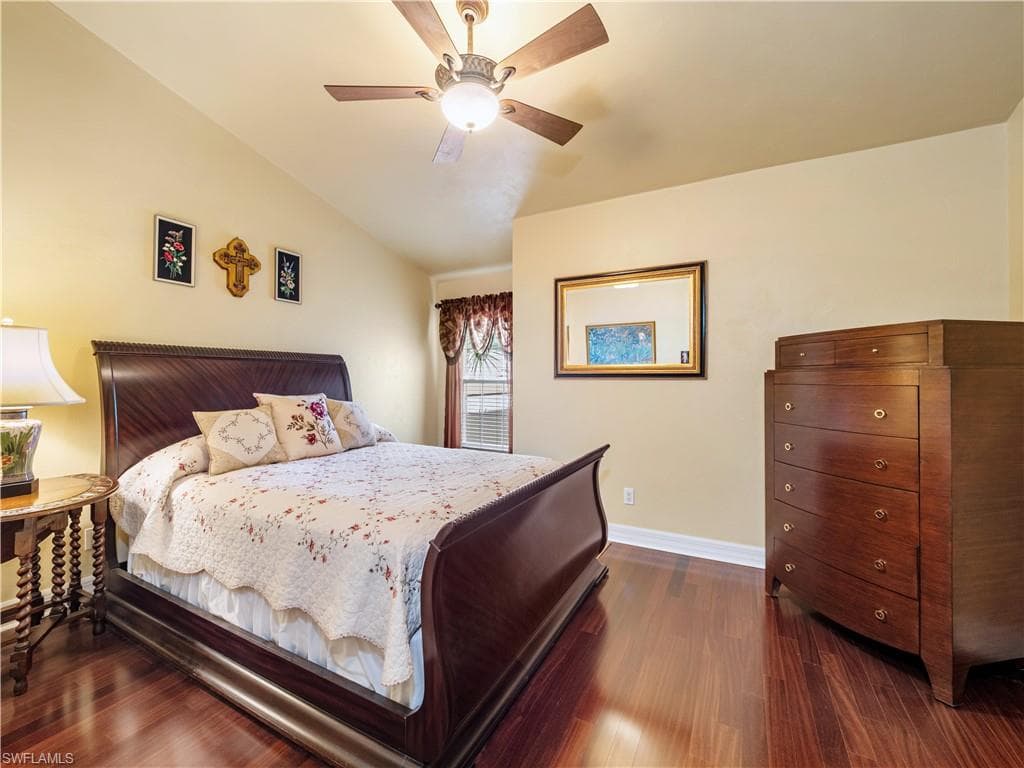15220 Cape Sable LN-26