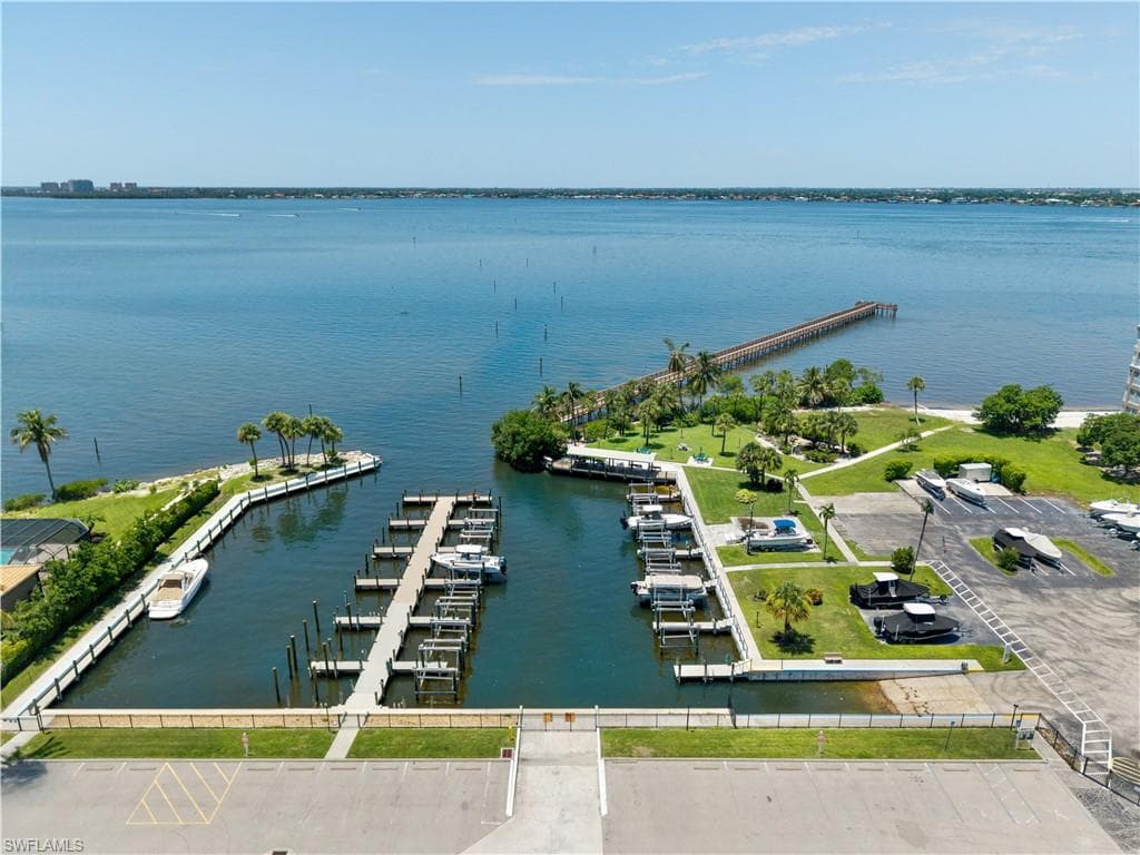 15220 Cape Sable LN-5