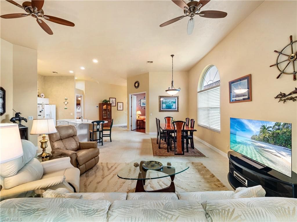 15220 Cape Sable LN-25