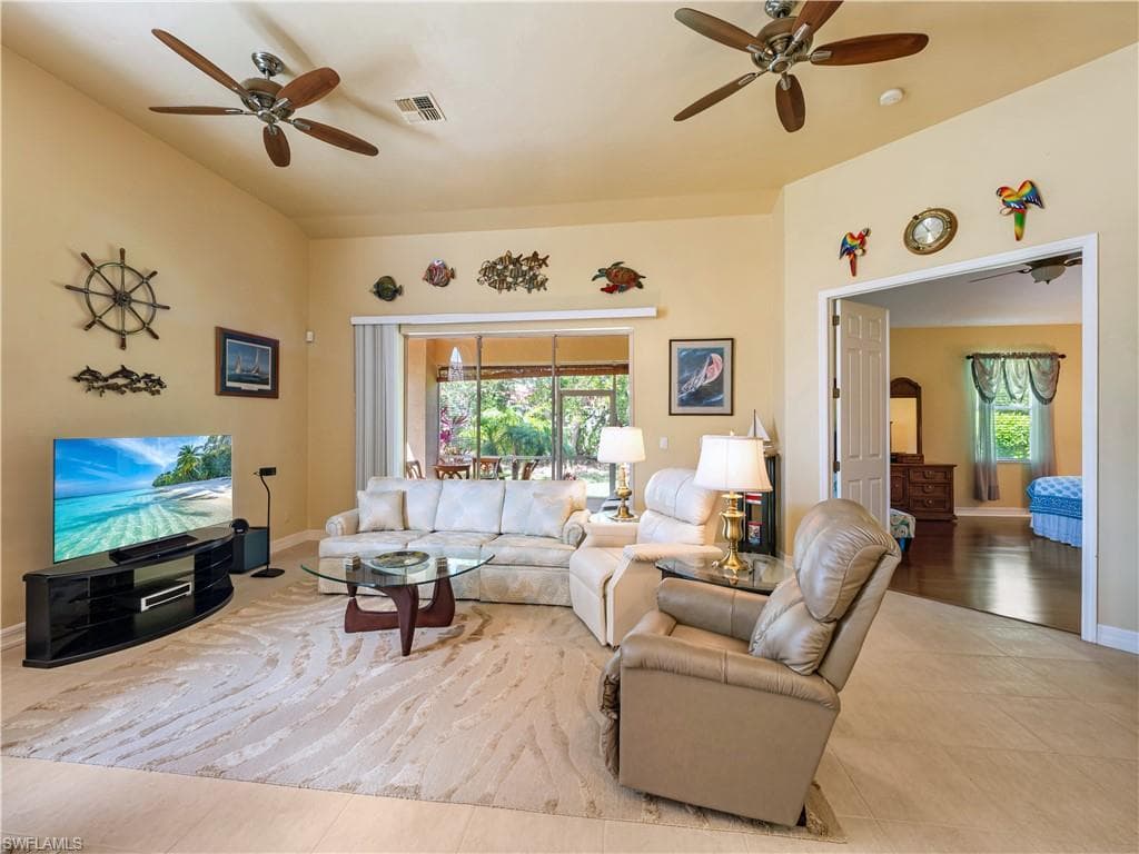 15220 Cape Sable LN-9