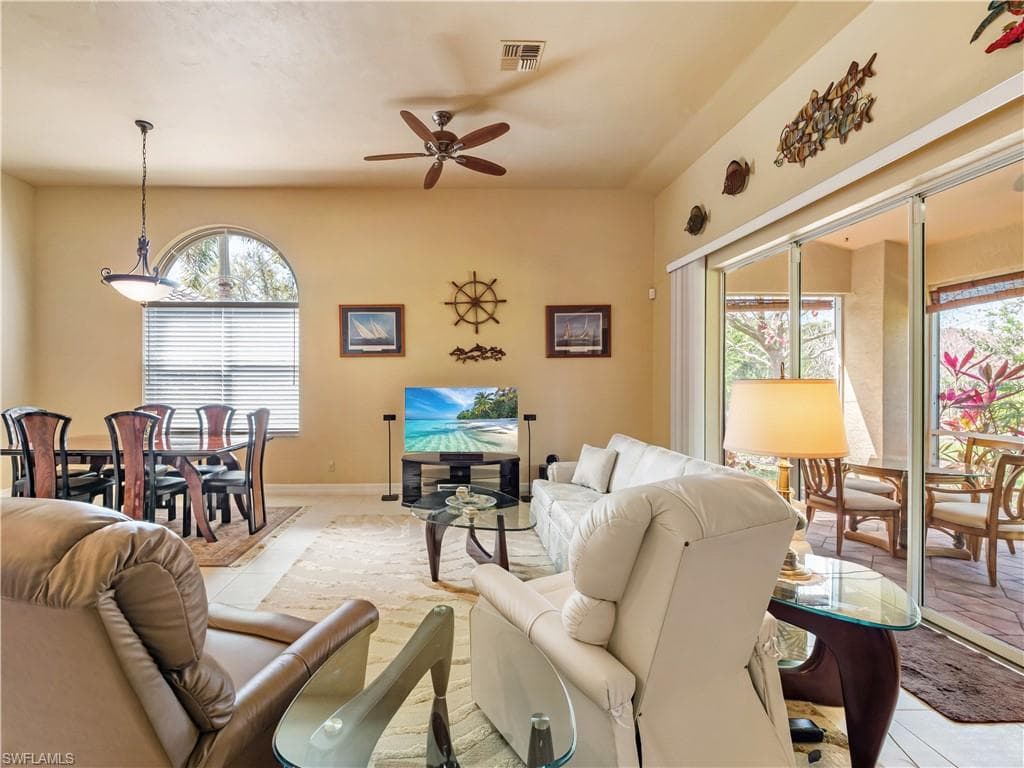 15220 Cape Sable LN-10