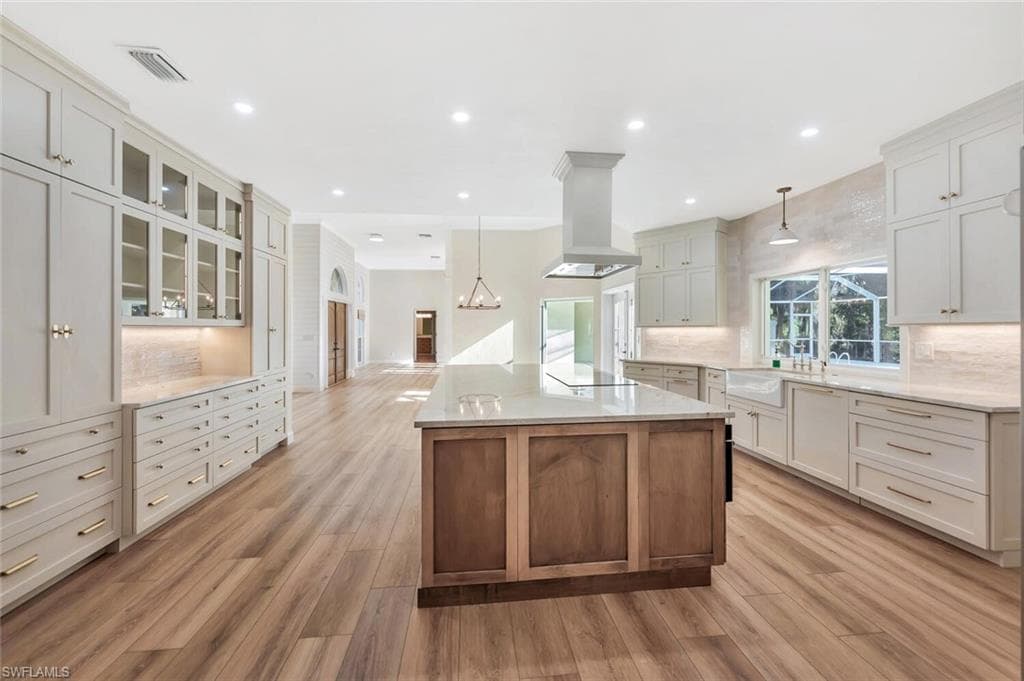 3110 70th ST SW-16