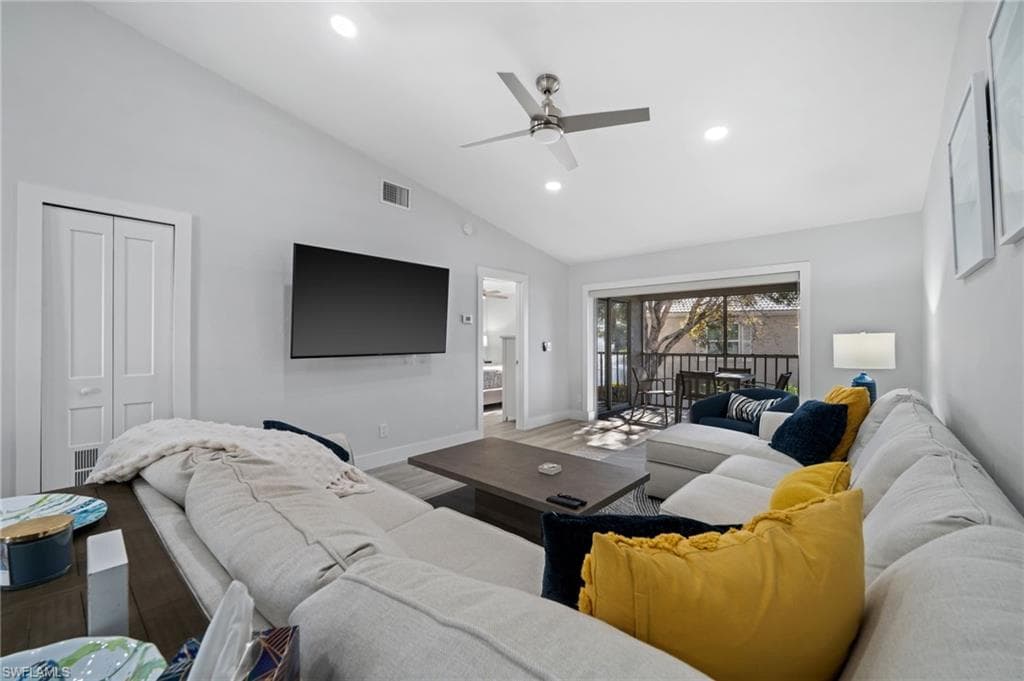 822 Gulf Pavilion DR 201-15