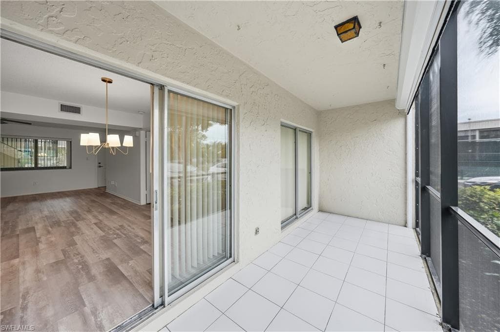 788 Park Shore DR A11-22