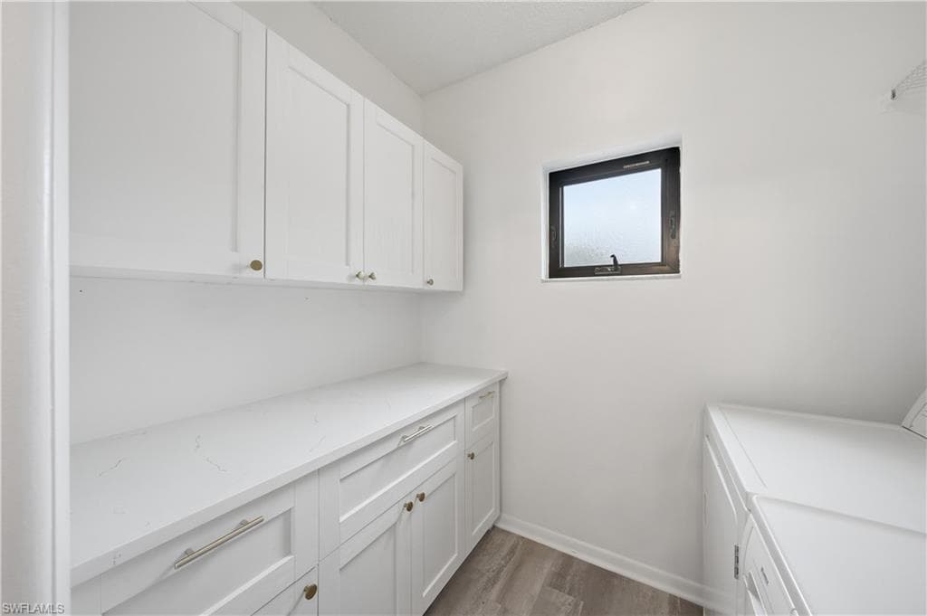 788 Park Shore DR A11-14