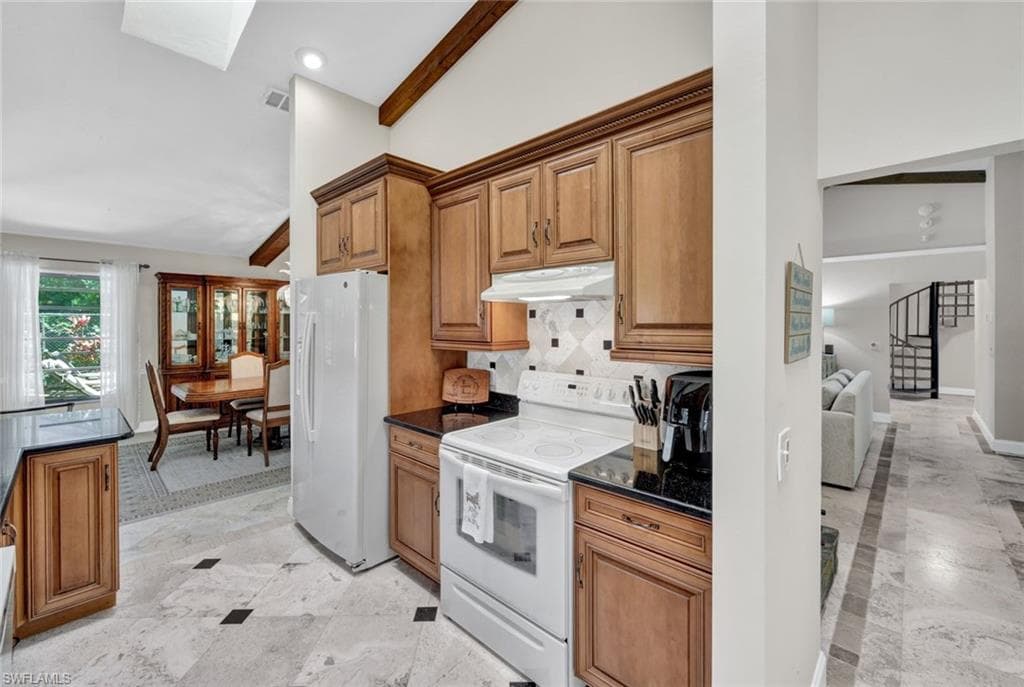 28391 Tasca DR-9