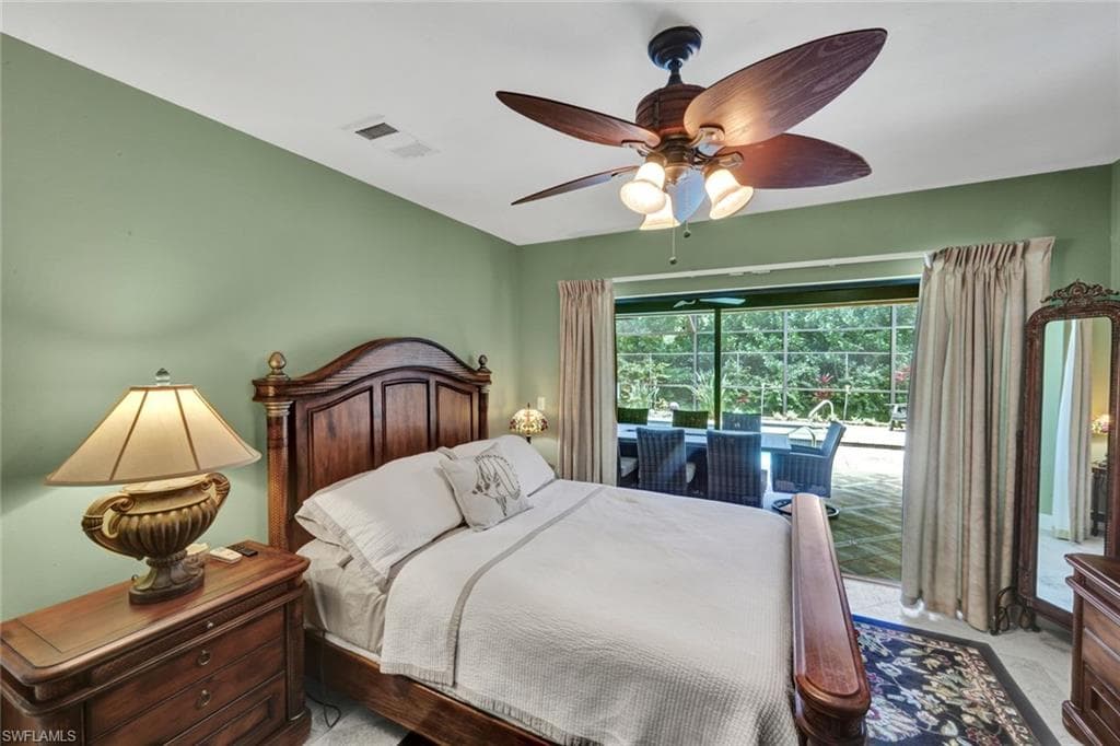 28391 Tasca DR-17