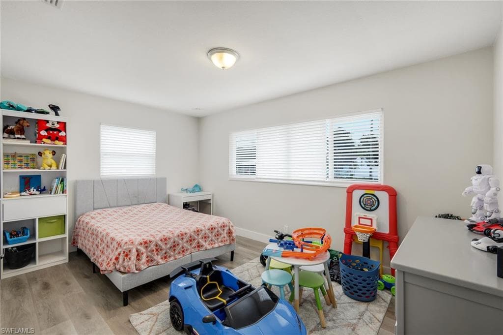 942 Narcissus ST-12