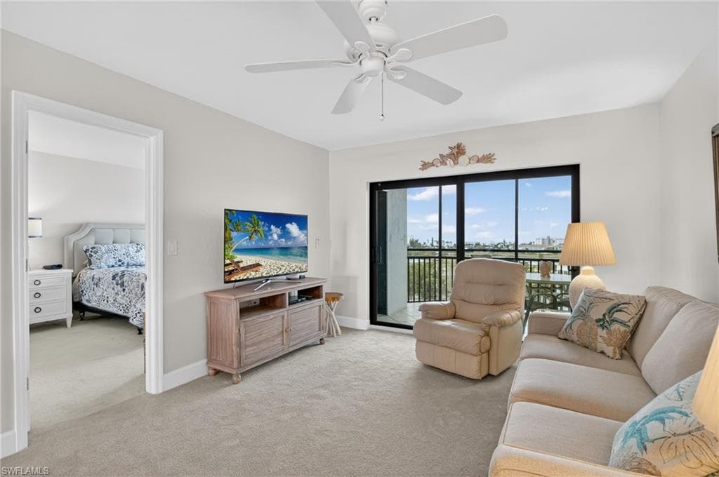 4263 Bay Beach LN 815-5