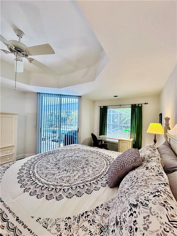 10264 Wood Ibis AVE-21